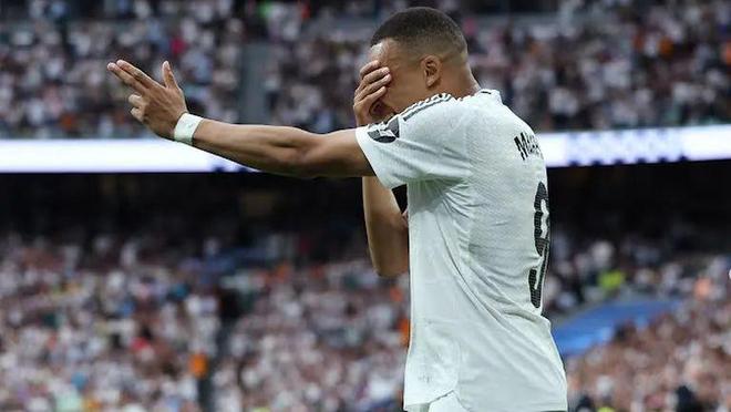 欧冠与金球姆巴佩的每一步都没赶到点上